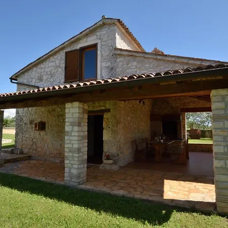 House Mariano Baldaši